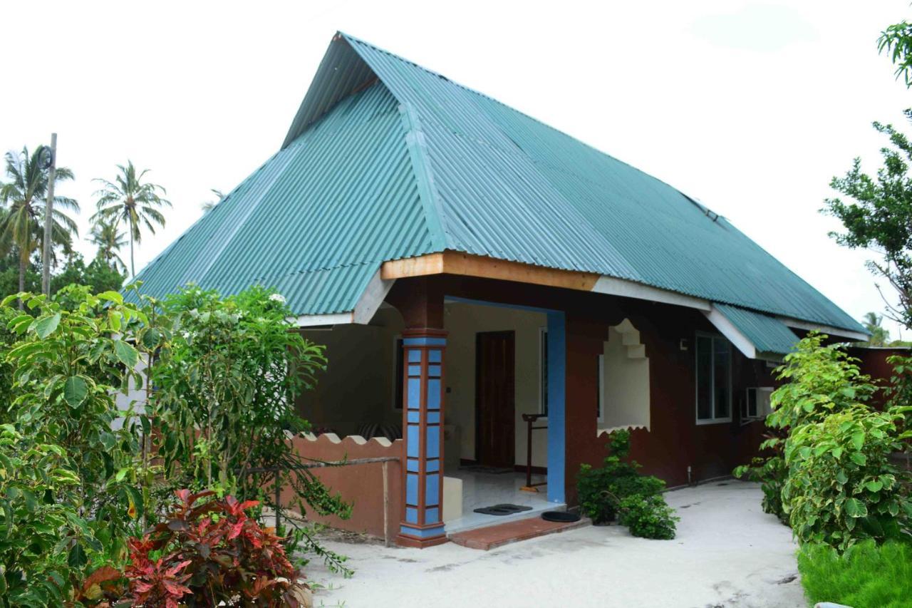 Meremeta Lodge Utende Exterior foto